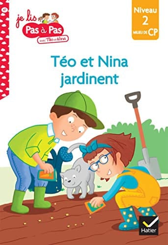 Téo et Nina jardinent